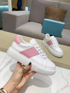 2021 women and girls casual shoes flat running beach platform two-color splice design strap fashion hot sales high quality