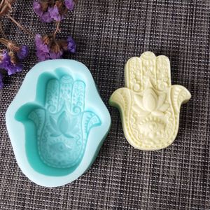 Hamsa lotus i palmens silikon tvål mögel khamsah diy silikon mögel för tvål gör handen av fatima maskot ljushartsform 210225