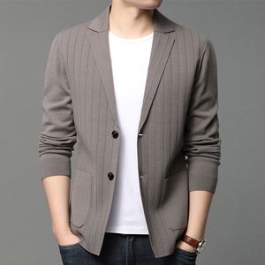 Suit Men Knitted Coat Casual Fashion Stripe Cardigan Jacket Korean Solid Blazer Outwear Male Clothing Casaco Masculino Style