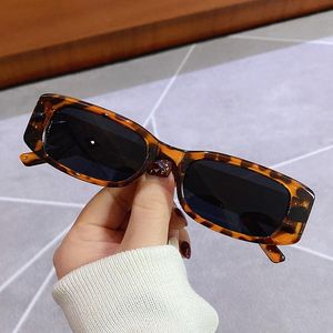 Sonnenbrille Ankunft 2021 Rechteck Futuristische Bb Logo Frauen Uv400 Marke Designer Rot Rosa Weiß Blau Retro Kleine Sonnenbrille