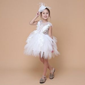 Dziewczyny Dresses Girls Costumes Księżniczka Tutu White Swan Feather Flower Girl Child Prezenter Dress