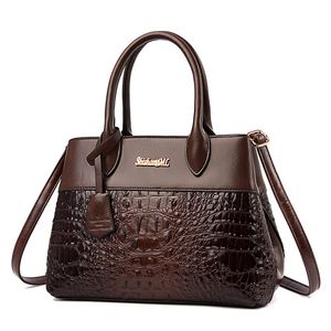 Fashion womens bag trendy leisure handbag large capacity outdoor crocodile pattern shoulder bag HBP