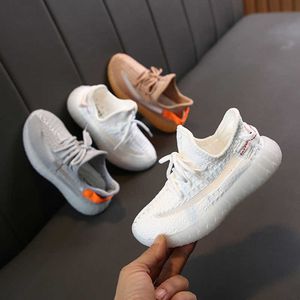 Yaz Sonbahar Yeni Moda Çocuk Unisex Ayakkabı Yumuşak Nefes Erkek Ayakkabı Güzel Güzel Kız Ayakkabı Noctilucent Bebek Sneakers G1025