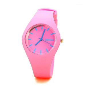 Orologi da polso Orologio da polso da donna Colore caramella Orologio da polso al quarzo in finto silicone da donna Vintage Relojes Mu