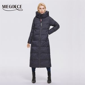 Miegofce冬の女性のoutwear parka superの長い暖かくて防風ジッパーコットンコート冬のジャケットManteau Femme D21679 211221