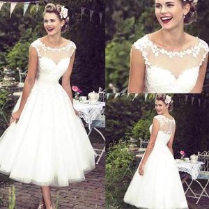 2022 Vintage Lace Short A Line Abiti da sposa O Neck Sheer Tulle Applique Lunghezza tè Abiti da sposa Abiti da sposa Robe de mariee BC2991