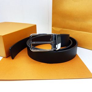 Head Litchi Tystbälten Great Men Design Belts Classic Fashion Casual Letter Smooth Buckle Womens Mens Läderbältesbredd 3,8 cm med Box S