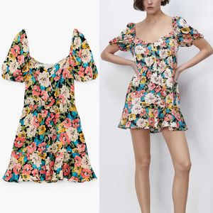 Za krótkie rękaw puffowy kwiatowy druk letnia sukienka kobiety elastyczna talia mini party sukienki kobieta moda przycisk w górę sukienka 210602