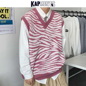 Kapments Streetwear Men Harajuku Striped Sweater Vest Winter Mens Japanska V-Neck Strikkade Tröjor Man Koreanskt Stickad Vest 211014