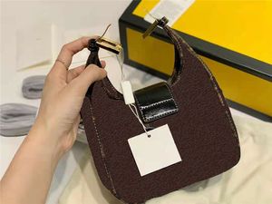 Vintage designers luxurys women baguette bags French fries bags Presbyopia canvas with calf leather one shoulder bags gold letter buckle bag