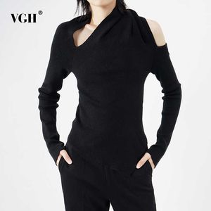 Maglione scavato asimmetrico per le donne Colletto irregolare Manica lunga Slim Nero Maglione lavorato a maglia Moda femminile 210531