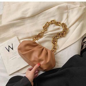 [with box] Newset Luxury Cloud Shape bag Thick Chain Clutch Women Pouch Leather Clip Designer Handbags Crossbody Totes clutch bags bottega