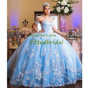 Błękitna suknia kulowa Quinceanera Suknie Off Aplikacje Ramię Formalne Wieczorowe Party Suknie Vestidos de Prom Dress