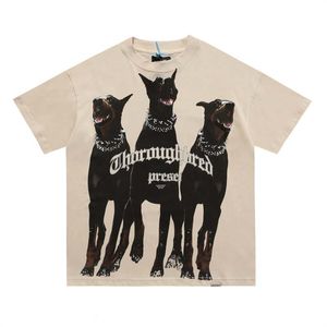 22SS Proprietari Club Dog T Shirt High Street Tee Primavera Summer Moda Skateboard da uomo Donne Tshirt