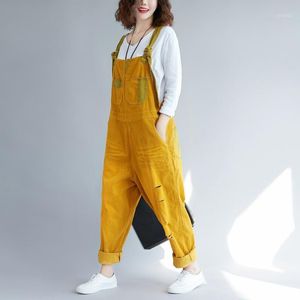 Jumpsuits das mulheres Macipers Plus Size Hole Jumpsuit Outono Mulheres Gorduroy Globast Feminino Suspensos Casuais Soltos com Colhas Calças