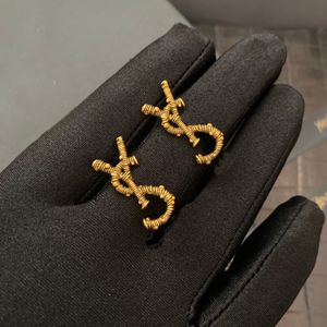 Studdesigner örhänge Kärlekörhängen för kvinnans märke Simple Letters Y Gold 925 Silver Diamond Ring Lady Earrings Jewelry Ear Stud