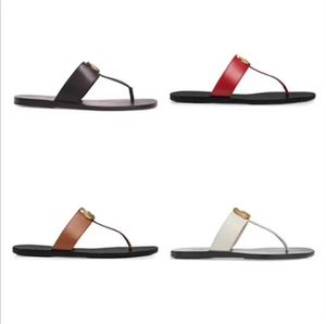 Chinelo Designer Slide Sandálias de verão Moda Homens Praia Interior Chinelos Planos Sapatos Femininos de Couro Senhoras Chinelos Tamanho 35-46 com caixa