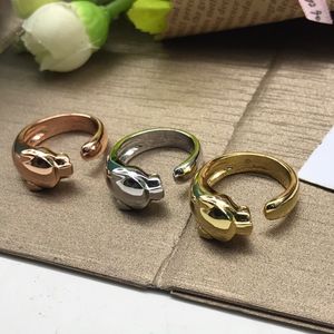 Panthere Series Ring Glossy 18 K Gilded Brand Officiella reproduktioner Klassisk stil Toppkvalitetsringar Märken Design Utsökt present Birthday Present