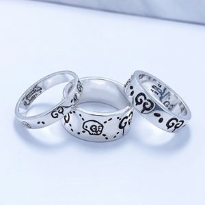 Projekt litery srebrne platowane pierścienie elf czaszki z mężczyzną lub kobietą prezent wysokiej jakości mody zaopatrzenie w biżuterię mody