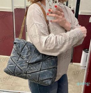 Sprzedaż fabryczna LouLou Puffers Denim Jeans torby z klapką na ramię najwyższej jakości damski matowy pasek ze skóry wołowej ciężki łańcuszek Crossbody torba 2021