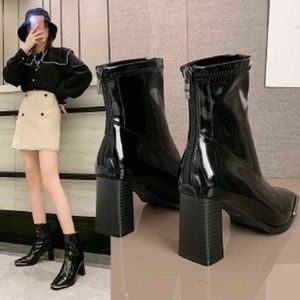 2021 Черный модные женщины короткие лодыжки сапоги на высоком каблуке квадратную пальму пятна туфли на пятки женщины рыцарь на молнии