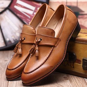 Men Shoes Fashion Leather Do Casual Flat Tassels Slip-On Driver Dress Loafers Pointed Toe Moccasin Wedding Shoes