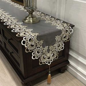 Oval Coffee Table Runner Broderad TV Skåp Bordduk Spets Pendant Tassel Dresser Tea Table Flag Dust Cover Bröllop Dekor 211117