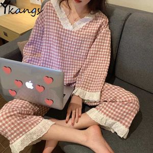 2 Pcs/Sets lace stitching plaid Pajamas Set Autumn Plus Size home suit women Sleepwear V-neck sexy Top + Long Pant Girls Pyjama 210619