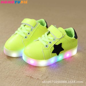 Oświetlony Krasovki Luminous Sneakers świecące Buty dziecięce Dzieci z podeszwową LED zapala się w górę trampki dla dziewczyn bojowych 210713