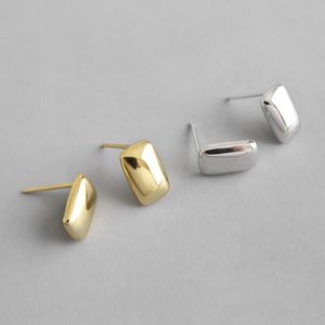 Stud Convex Square Küpe Gerçek 925 Sterling Gümüş Beyaz Altın Kulak Moda Kavisli Koreli Kadın Mücevherat