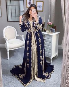 Marinho azul marroquino Caftan vestidos de noite 2021 Bordado apliques mangas compridas Mangas Muçulmanas vestidos de baile Cusotm feito Kafutan Vestido de festa árabe