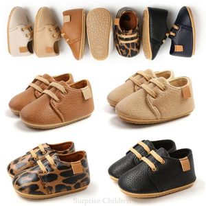 First Walkers Moda Moddler Casual Outdoors Crib Baotou Buty Wiosna Jesień Dziewczyna Sneakers Born Step Shoe Baby