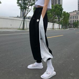 Pantaloni da donna Capris a righe da donna a vita alta abbigliamento sportivo pantaloni con coulisse allentati casual Harem donna autunno coreano Jogger Streetwear