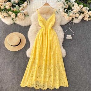 Sexy Hollow Out Spaghetti Strap Long Dress Summer Women Vintage High Waist Deep V-Neck Yellow/Pink/White Beach Robe 2021 New Y0603