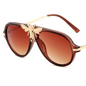Kunststoff Eingewickelt. großhandel-Luxus Sonnenbrille für Frauen Mode UV Schutz Metallrahmen Designer Gläser die Outdoor Eyewear fahren