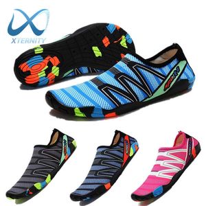 Szybki suszący letnie buty wodne Unisex Seaside Beach Sock Barefoot Sneakers Mężczyźni Pływanie W górę Sporty Nurkowanie Aqua Buty Kobiety X0728