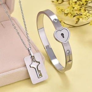 Earrings & Necklace 2Pcs Couples Jewelry Set Bracelet Love Heart Lock Bangle Women Men Couple Key Romantic Valentine Gift