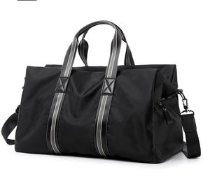 Nylonowe wodoodporne luksusowe torby podróżne sportowe torebki dla kobiet TOTE TOTE Crossbody crossbody wielofunkcyjne torby bagażowe