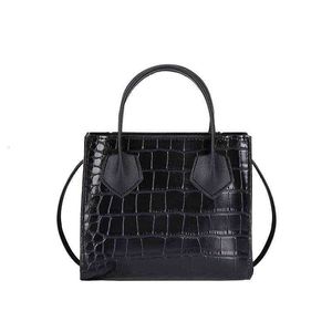 Padrão de crocodilo feminino quadrado pequeno moda ombro único mensageiro mão bolsa coreana 028