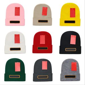 Designers håller värmen Beanie canada Kepsar För Kvinnor Män Vinterstickade mössor Unisex dam ben Gorras Knit Beanies multifunktions gåsmössor chapeus