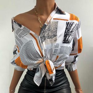 2021 Vårkvinnor Slå ner Collar Newspaper Print Long Lantern Sleeve Knapp Vit Retro Casual Shirt Formellt Kontorsbärande Blus Q0911