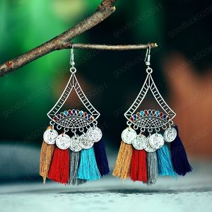 Kadın Renk Püskül Küpe Çingene Hint Jhumka Takı Boho Vintage Etnik Sikke Fan-Şekilli Dangle Küpe Buklet Oreille Femme