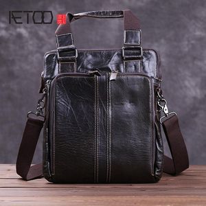 HBP AETOO Handmade Mad Horse Leather Men's Bag, Men's Leather Vertical One-shoulder Bag