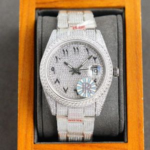 Top Full Diamond Mens Watch 40 mm Automatyczne zegarki mechaniczne Diamenty Bezel Pasek Fashion Na rękę