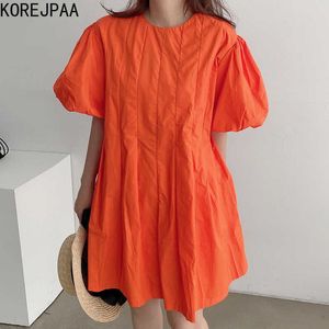 Korejpaa Frauen Kleid Sommer Koreanische Chic Mädchen Alter-Reduzierung Einfarbig Rundhals Plissee Design Lose Puff Sleeve Vestidos 210526