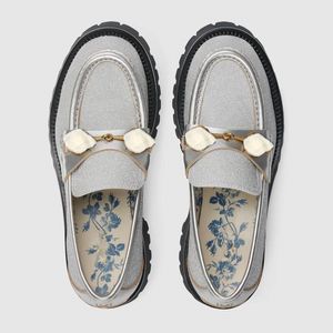 2021 fashion women's shoes thick soled embroidered leather metal buckle design strength products look forward to your choice