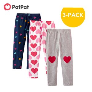 Przyjazd Spring and Lato 3-częściowy Toddler Love Allover Legginsy Spodnie Ustaw odzież dla dzieci 210528