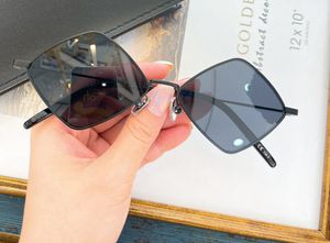 Svart/grå geometriska solglasögon Sonnenbrille Eyewear -tillbehör unisex mode solglasögon med låda
