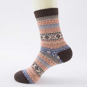 Kış İş Erkek Kalın Sıcak Şerit Yün Çorap Çizgili Rahat Çorap Iş İç Erkekler Calcetines Hombre Çorap X0710