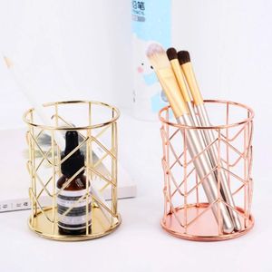 Pudełka do przechowywania kosza 2021 Rose Goud Iron Art Nordic Make Organizer Mand Mand Eyeliner Pędzel Zestaw OpsLag Cup Kaptafel Make-Up Cosmetische Tool